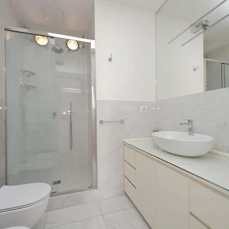 Elegant And Spacious Apartment, Vespasiano 9 Appartement Rome